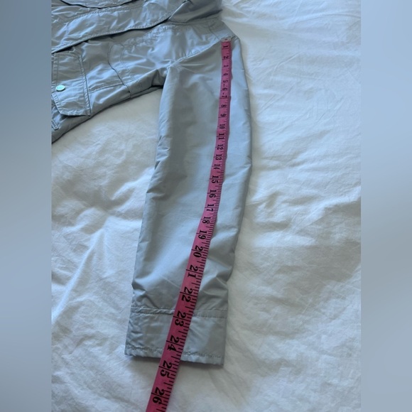 Athleta | Women’s SZ Small | Gray Cropped Journey Jacket | Windbreaker Full Zip - Picture 5 of 11